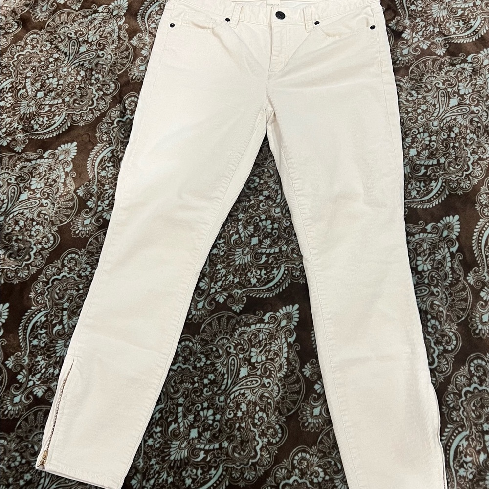 JCrew Corduroy women’s pants size 29.